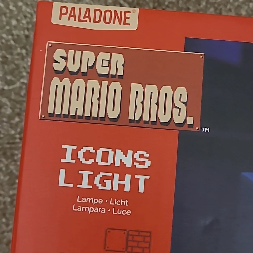 NWT Super Mario Bros Icons Light